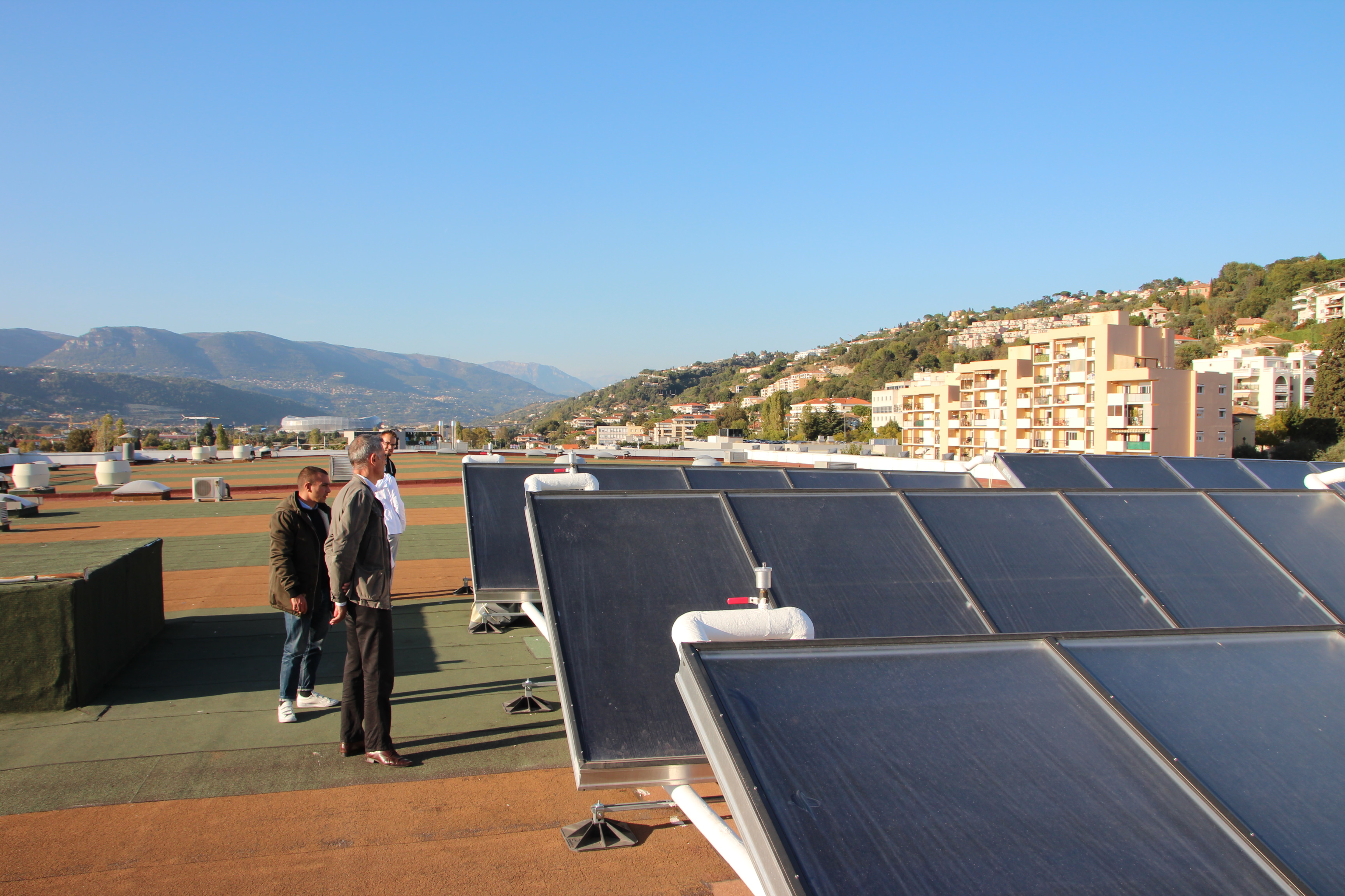 Solar Cooling - Solar Impulse Efficient Solution